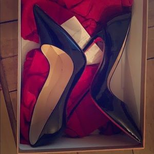 Christian louboutin So kate black size 6